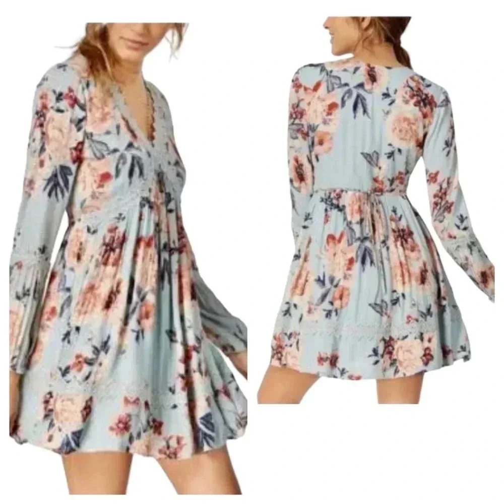 AMERICAN RAG | Woman's Floral Boho Style Crochet Trim Lined Flare Dress Size M